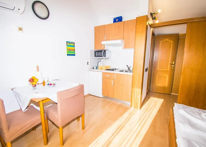 Punta & Vista In Krk Apartament *