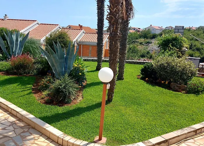 아파트 Punta & Vista In Krk 크르크